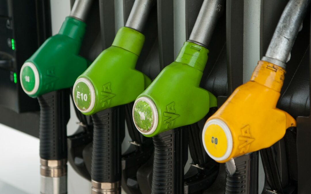 Éthanol E85 Voiture Électrique : Le Scandale d’une alternative bloquée par l’État